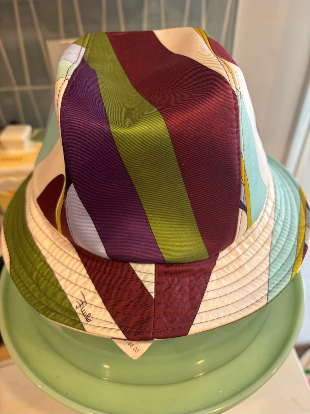 Vintage pucci bucket hat w original neiman marcus store tags! - Picture 5 of 6